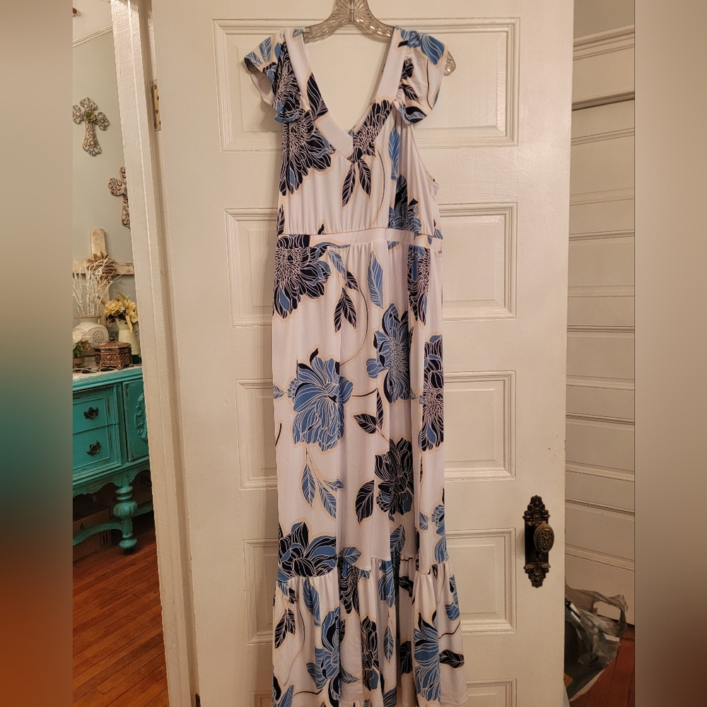 Floral Blue and Black Maxi Dress 1X
